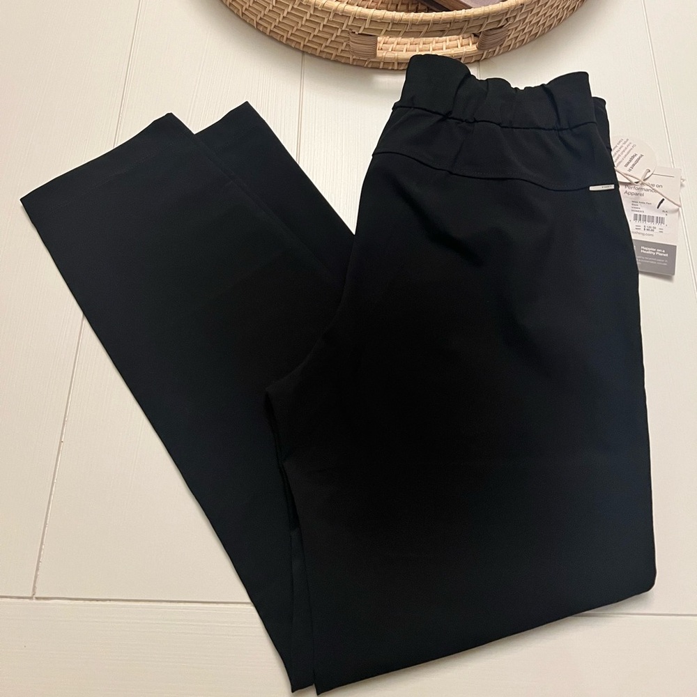 BNWT Vuori Miles Ankle Pant, size Small, Black
